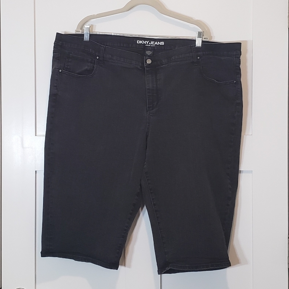 DKNY Jeans Ludlow Shorts Stretch High Rise Black Size 24